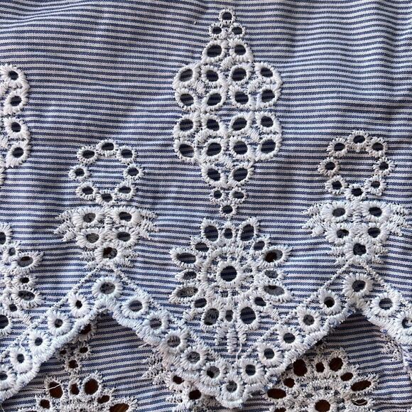 AMANDA Green Women’s Blue And White Striped Long Sleeve Button Up Top Size Small - Picture 6 of 16